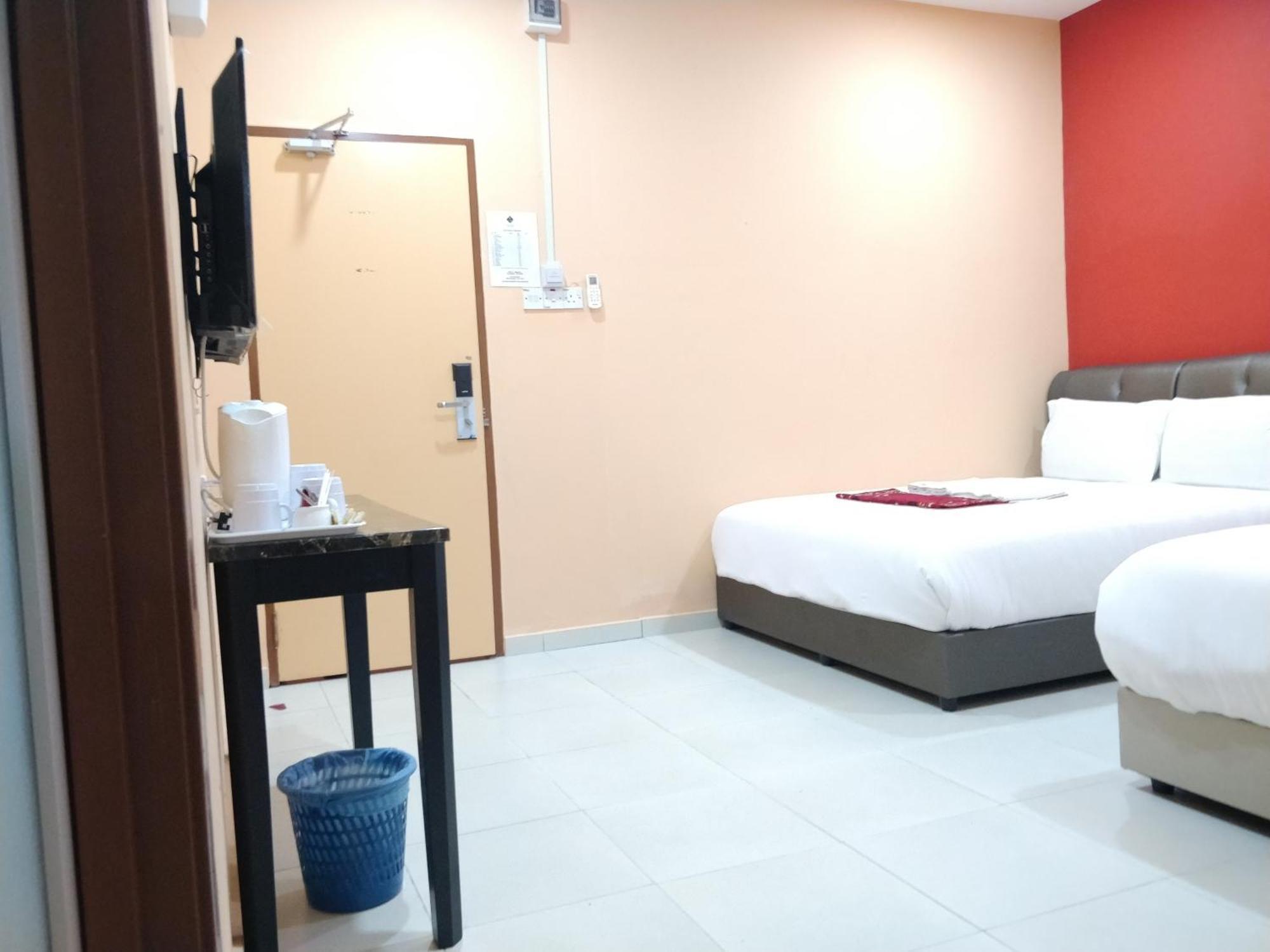 Hotel Puteri Miqaila Seri Iskandar Dış mekan fotoğraf